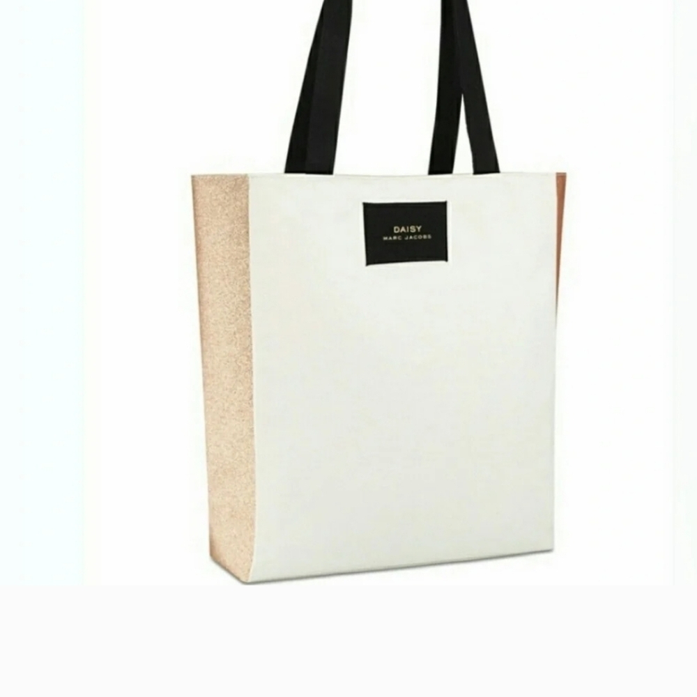 MARC JACOBS DAISY MEDIUM TOTE BAG NWT